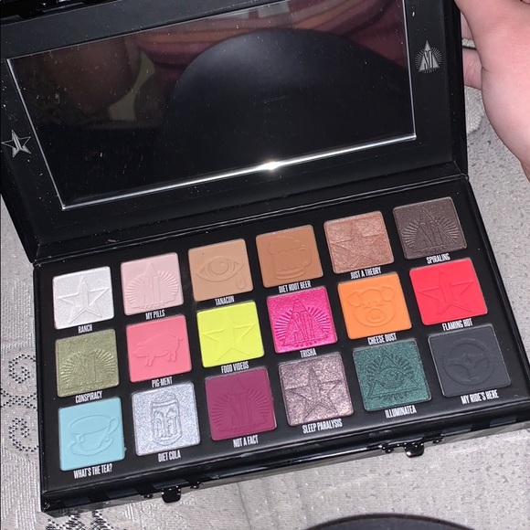 Jeffrey Star Shane Dawson Conspiracy Pallette - Picture 2 of 4